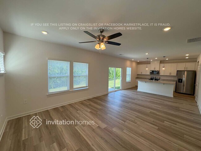 Foto del edificio - 1123 Bluffton Cir