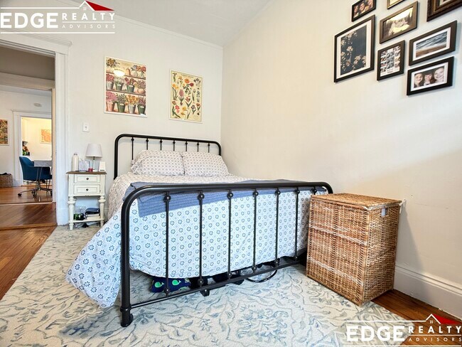 Foto del edificio - 120 Brainerd Rd