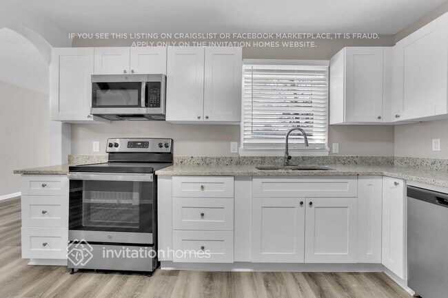 Foto del edificio - 3478 Lenardo Dr SW