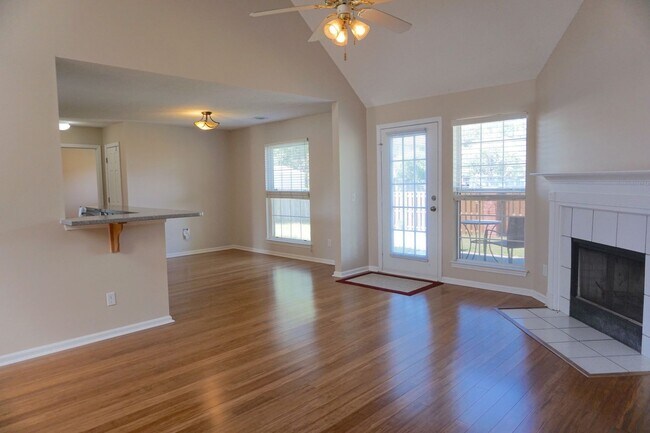 Foto del edificio - 3 BED | 2.5 BATH | POOLER