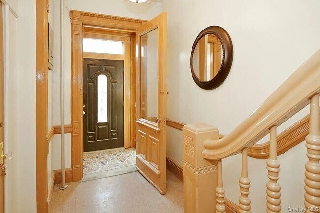 Foto del edificio - 611 Bainbridge St.