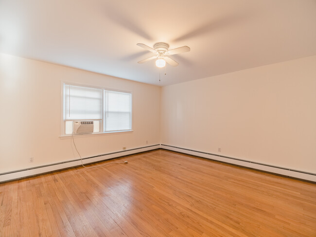 Living Room - 273 Olivia St