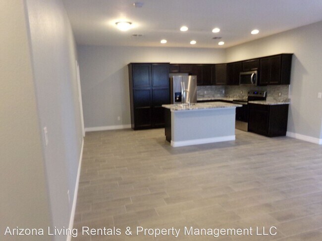 Building Photo - 3 br, 2 bath House - 723 Pala Mesa