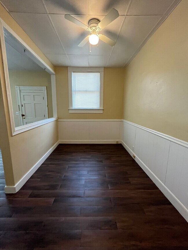 Foto del edificio - 405 River St