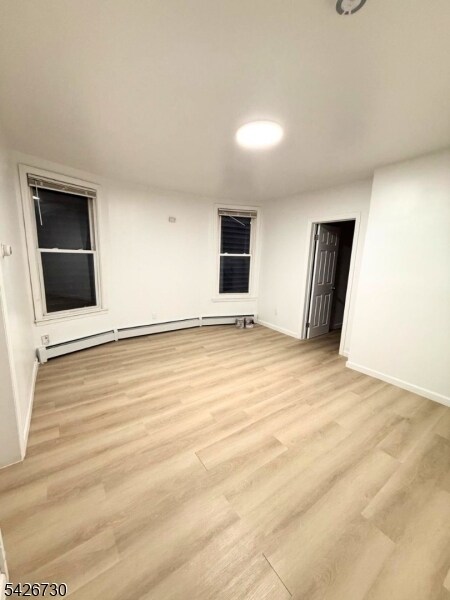 Foto del edificio - 186 3rd St