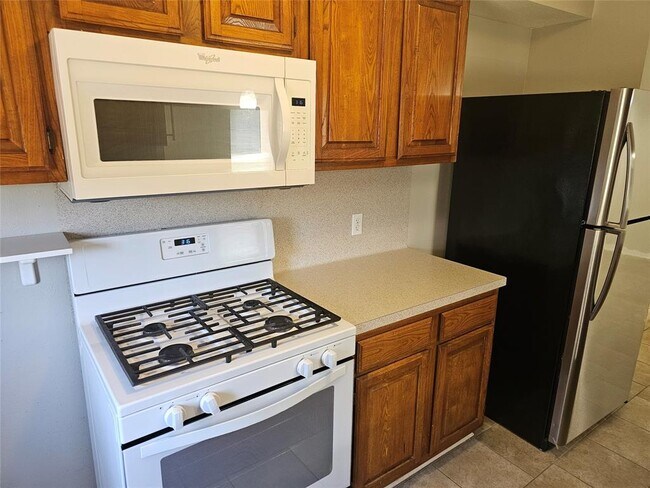 Foto del edificio - 1213 Cedar St