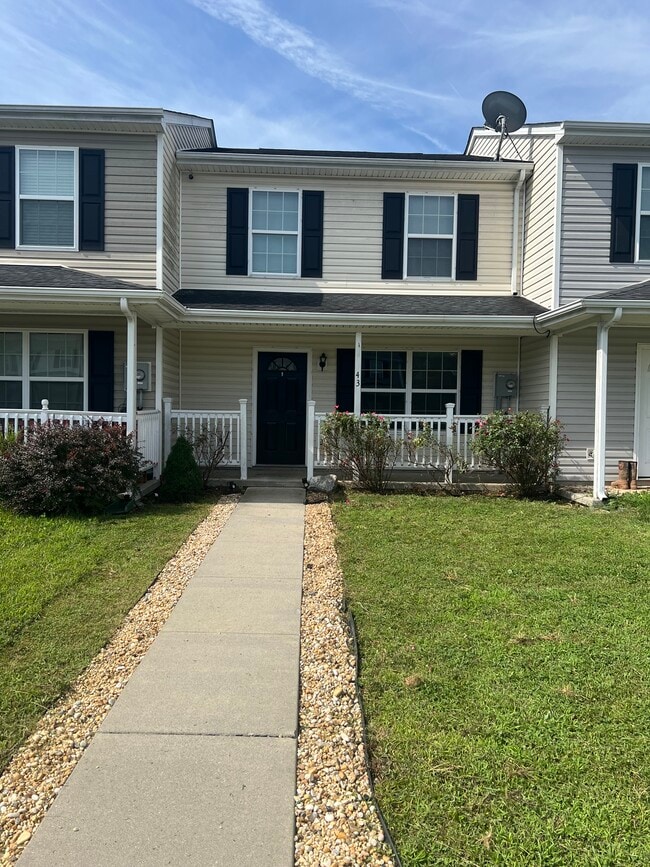 43 Lobo Ln