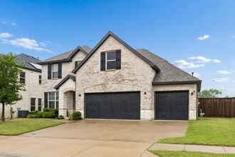 Building Photo - 3128 Creek Meadow Dr