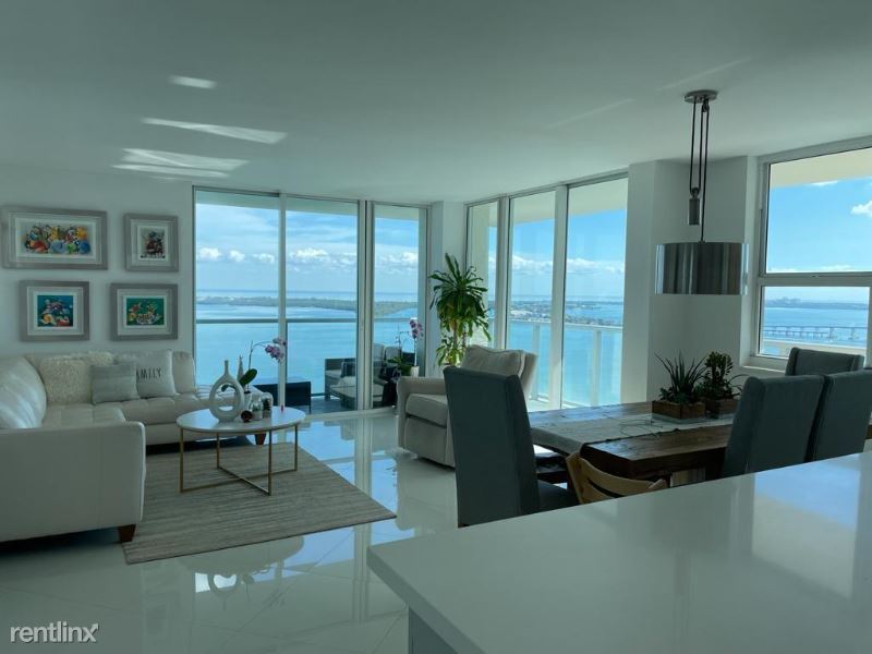 Primary Photo - 1 br, 1 bath Condo - 1101 Brickell Bay Dr