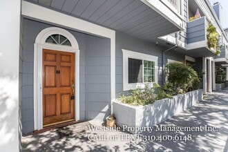 Building Photo - 4355 Ventura Canyon Ave