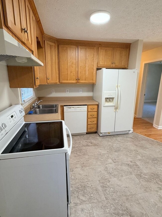 Foto del edificio - 2 Bedroom 2 Bath Cape Style House in East Asheville