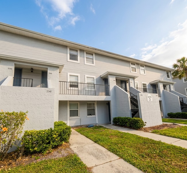Building Photo - Welcome to the Waterside Community Condo — your opportunity to stop renting and start owning in T...