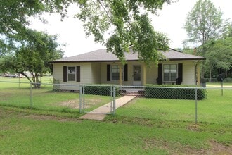 Building Photo - 1475 Bet Raines Rd