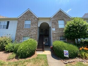 Building Photo - 4001 Whirlaway Ct