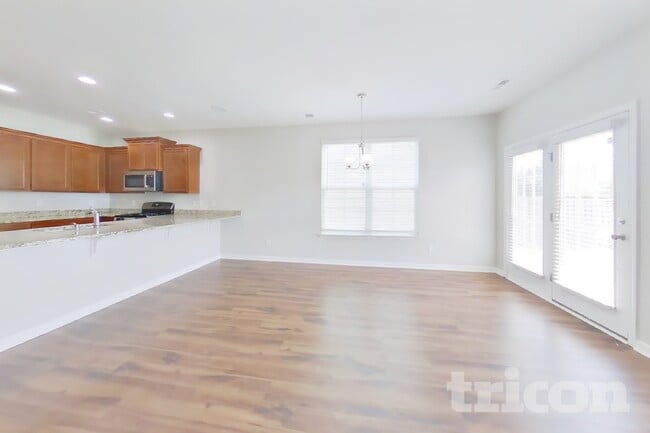 Foto del edificio - 15 Attucks Ct