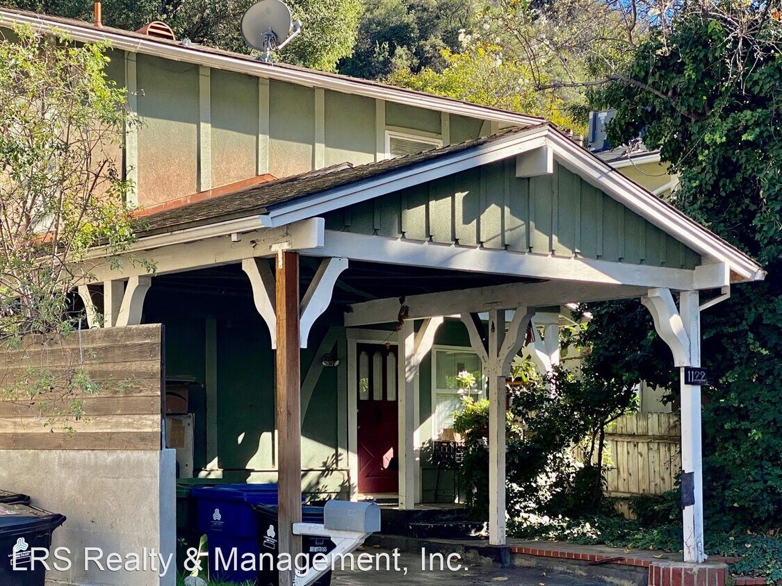Primary Photo - 2 br, 2 bath House - 1122 N Beverly Glen Blvd