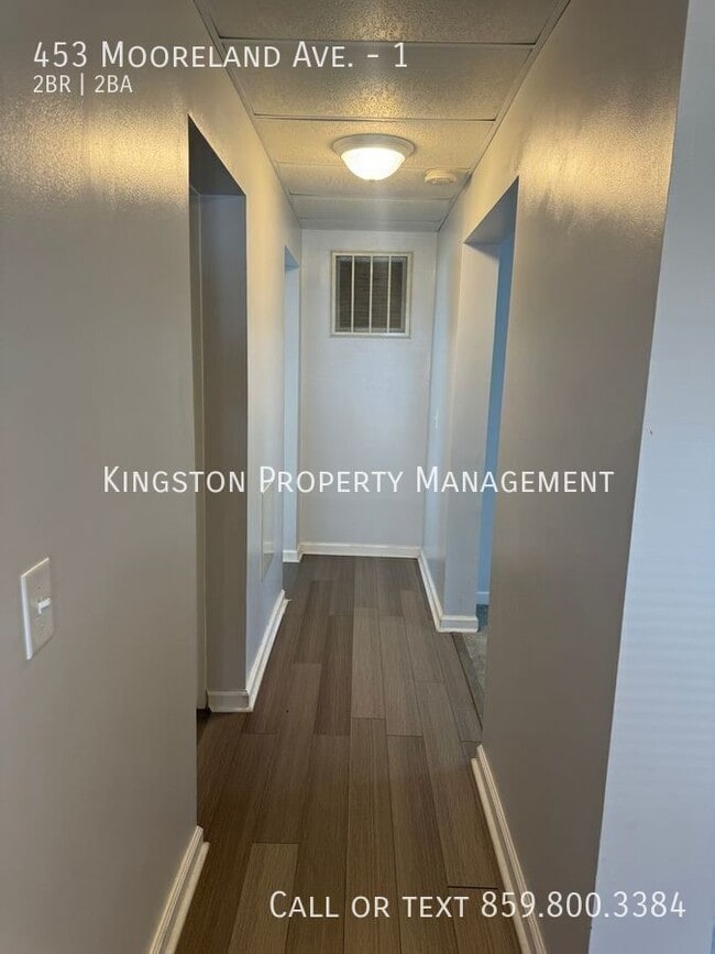 Building Photo - 453 Mooreland Ave