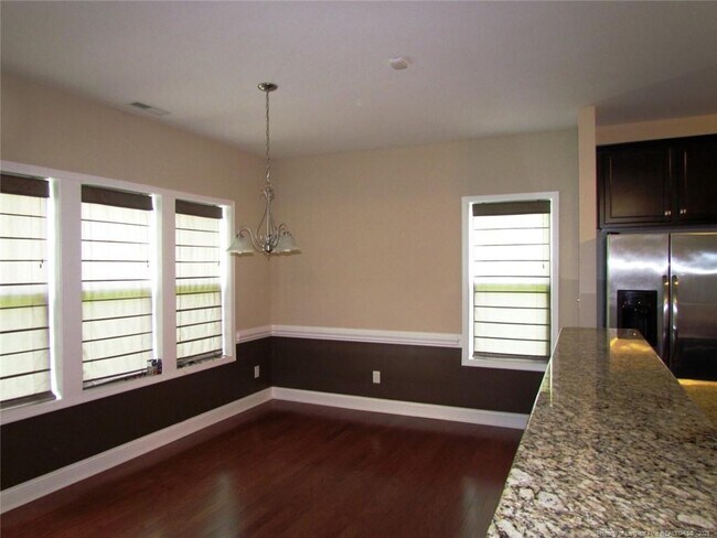 Foto del edificio - 6716 Brentmoor Ct
