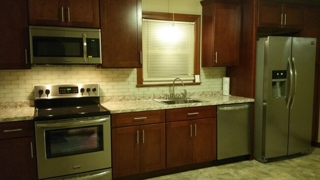 Remodeled Kitchen with SS Appliances - 1411 Chelsea Ave