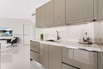 Building Photo - 7330 Ocean 2404
