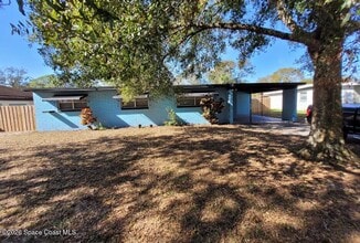 Building Photo - 1525 Cambridge Dr