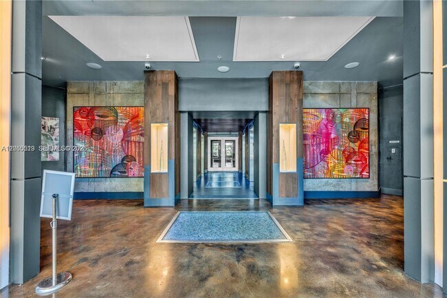 Foto del edificio - 690 SW 1st Ct
