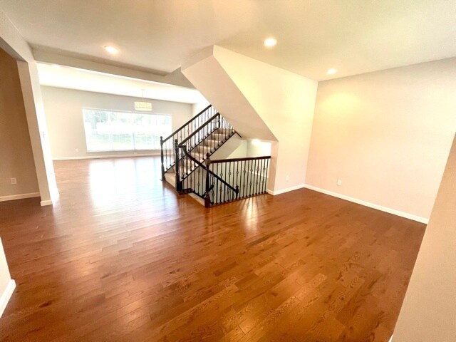 Foto del edificio - Like new home to lease in WEST CO!