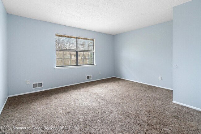 Building Photo - 1016 Tammy Ct