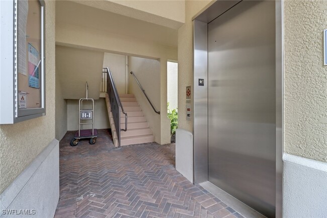 Building Photo - 985 Sandpiper St