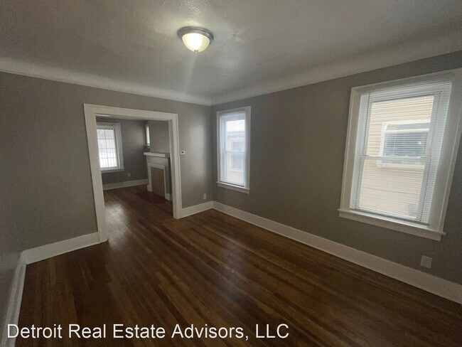 Building Photo - 3 br, 1 bath House - 13120 Birwood St
