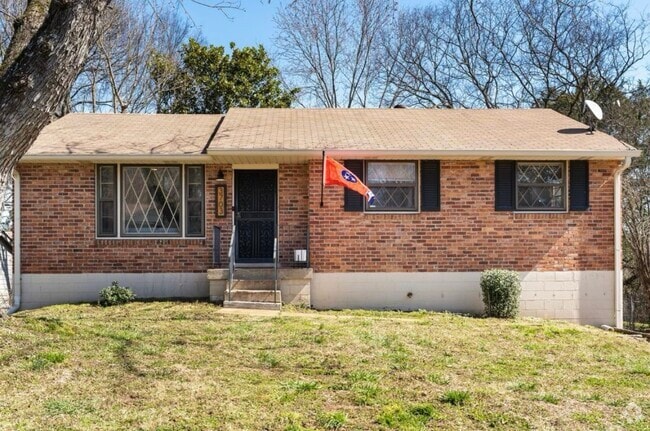 Building Photo - 3703 Valley Ridge Dr
