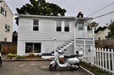 Primary Photo - 19 Hale St