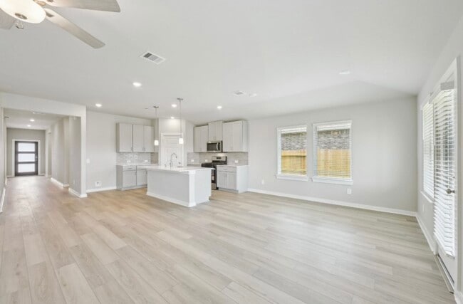 Building Photo - 3415 Zilker Ln