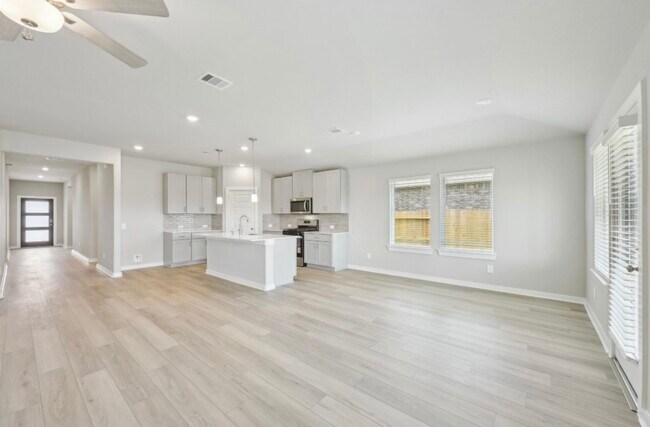 Foto del edificio - 3415 Zilker Ln