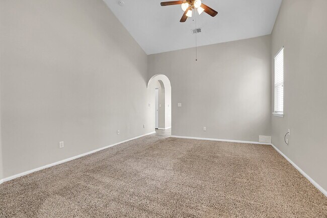 Foto del edificio - $2,295.00, 2 bedroom plus office, 2 bathro...