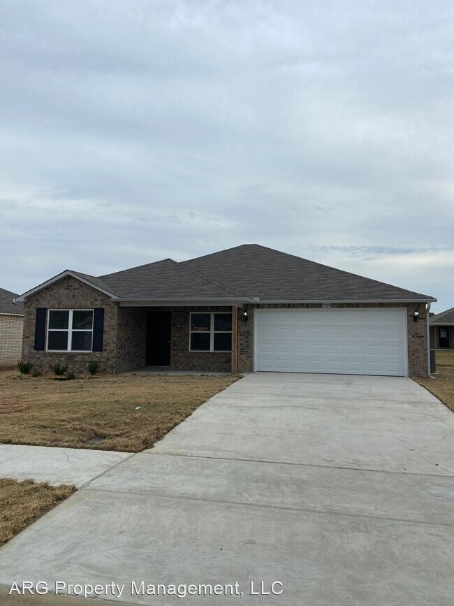 Foto del edificio - 4 br, 2 bath House - 1725 Ryder Street