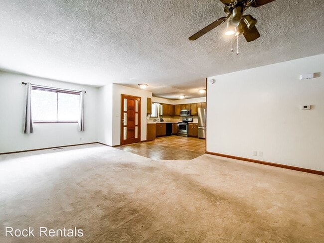 Building Photo - 3 br, 2 bath House - 10171 Golden Arrow Dr