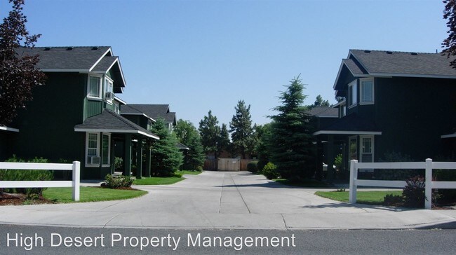 Foto del edificio - 2240-2256 SW Umatilla Ave