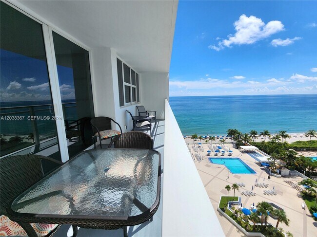 Foto del edificio - 2030 S Ocean Dr