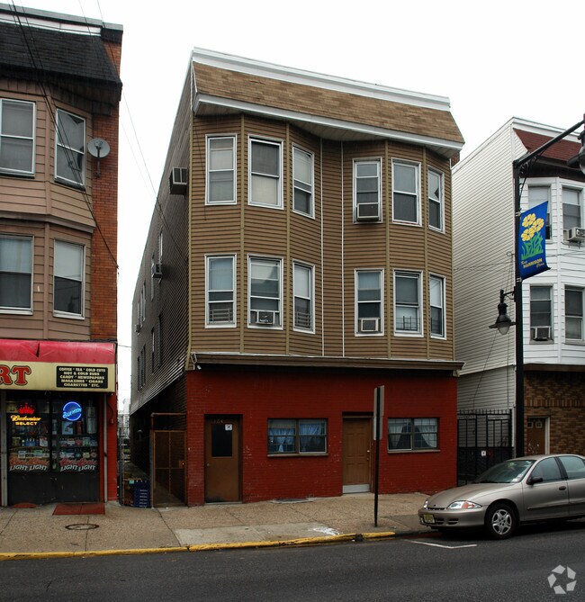 764 Harrison Ave, Harrison, NJ 07029 Apartments Harrison, NJ