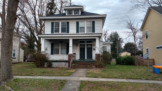 Building Photo - Maryland Ave