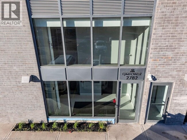 Building Photo - 2782 Barton St E