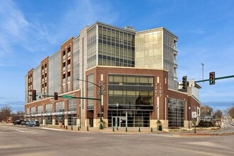 Building Photo - 1303 5th St