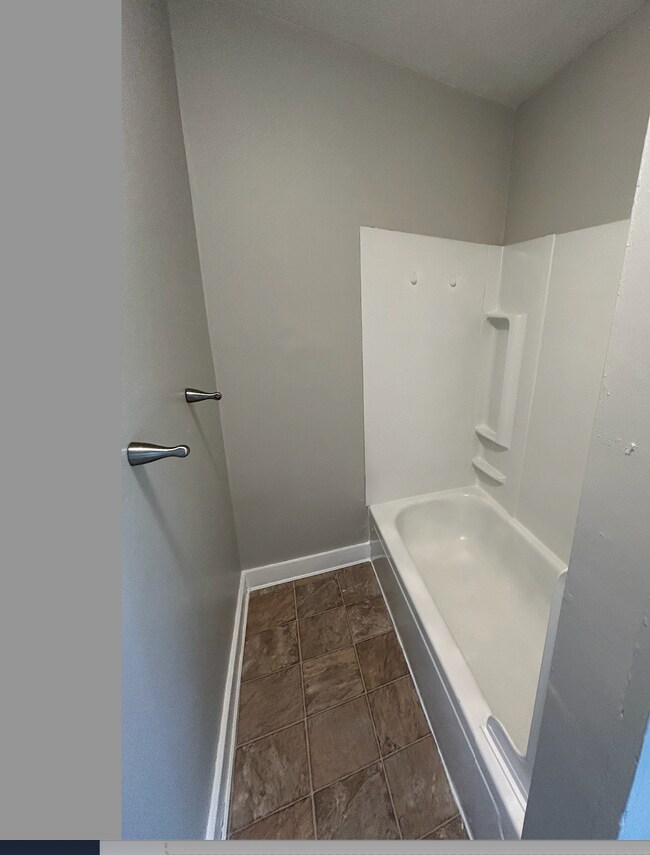 Foto del edificio - 142 Pearl Street, Unit 2
