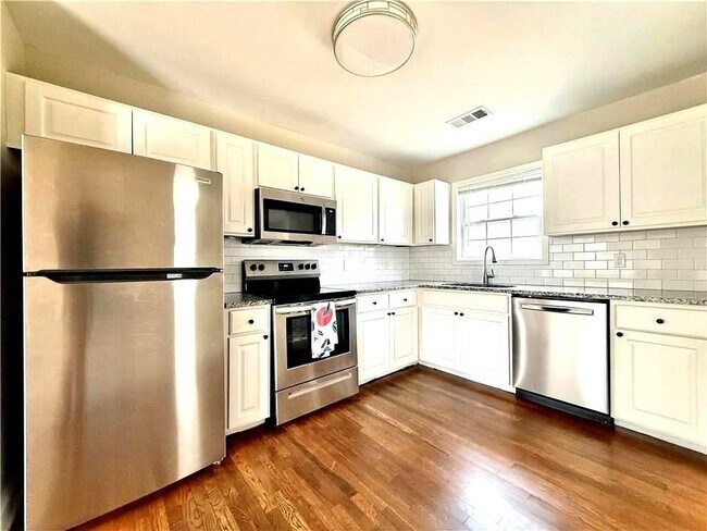 Foto del edificio - 1449 Lynford Dr SW