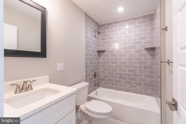 Foto del edificio - 2339 N 10th St