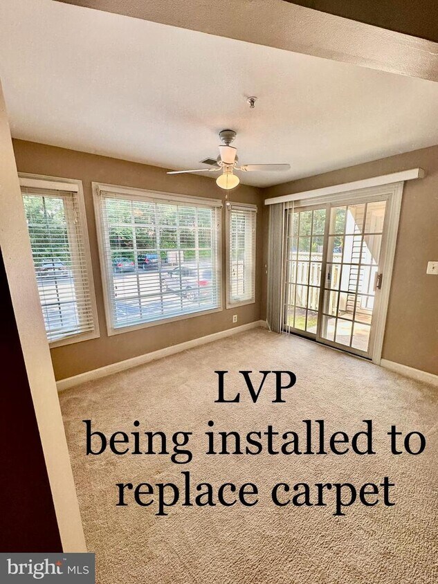 Foto principal - 12245 Fairfield House Dr