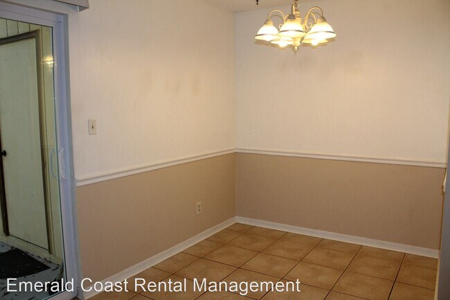Building Photo - 2 br, 2.5 bath House - 522 Parkway Road NW A