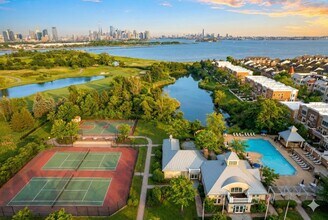 Building Photo - 36 Independence Way