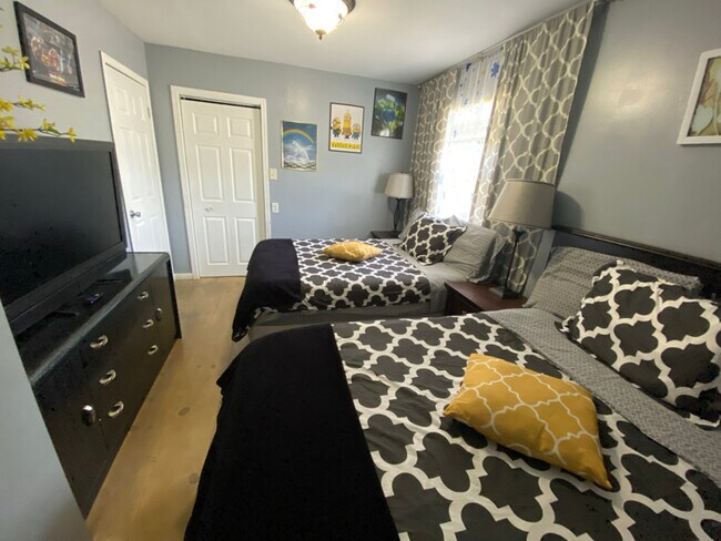 Foto del edificio - 1930 Reese Ave